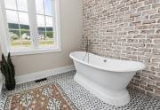 primary-bath-tub