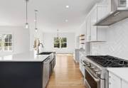 kitchen-eat-in