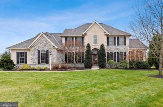 2380 Woodstream Way, Enola PA 17025