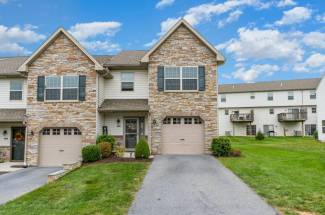 275 Melbourne Ln, Mechanicsburg, PA 17055