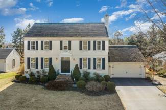 5921 Stephens Xing, Mechanicsburg, PA 17050