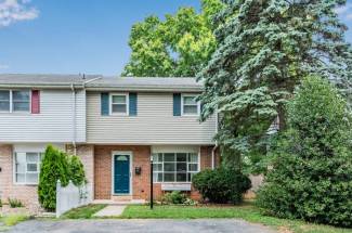 917 E Oak St, Palmyra, PA 17078