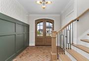 foyer-front-door