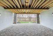 patio-walkout