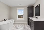 room-3-vanity-tub
